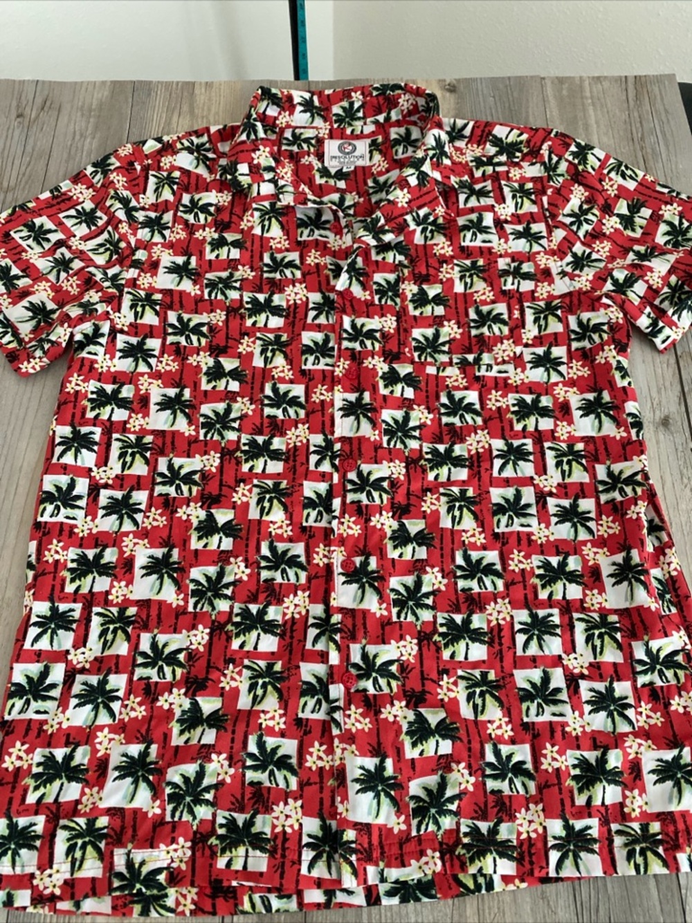 One Resolution Clothing Mens Short Sleeve Floral Button Shirt Medium